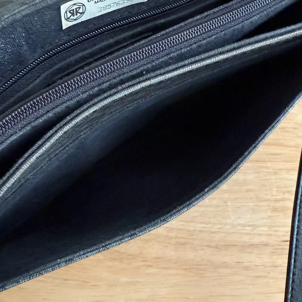 Vintage 1980s Liz Claiborne Gray Black Geometric Leather Trim Envelope Crossbody - Picture 10 of 16